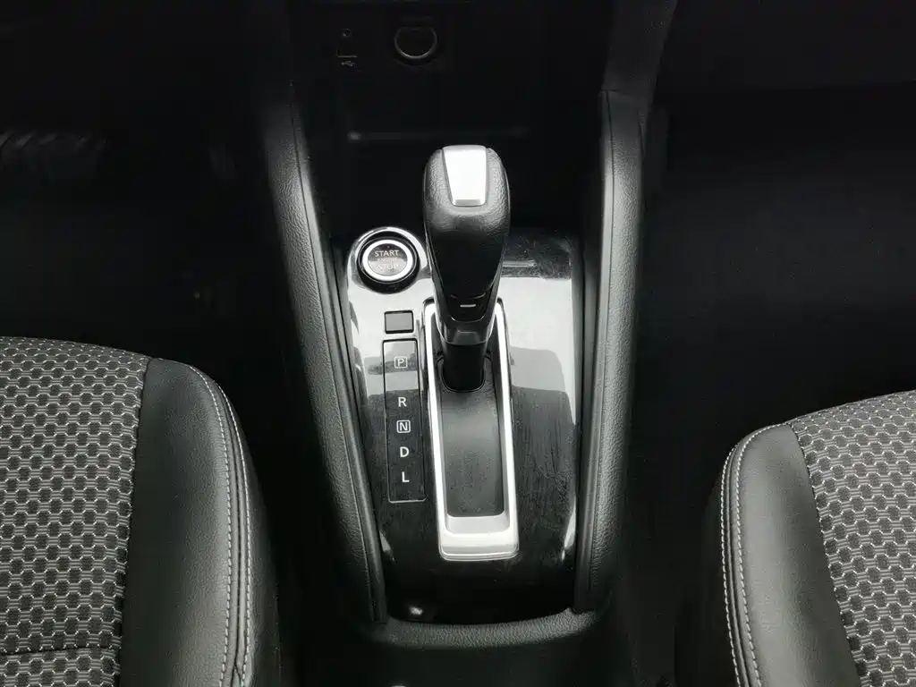 Nissan Kicks 2018 — фото 13