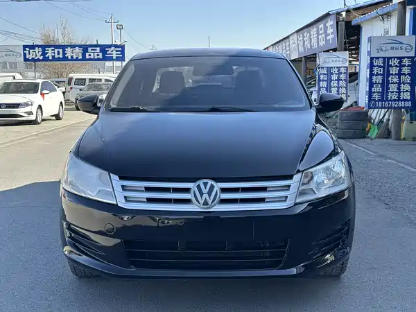 Volkswagen Santana 2013