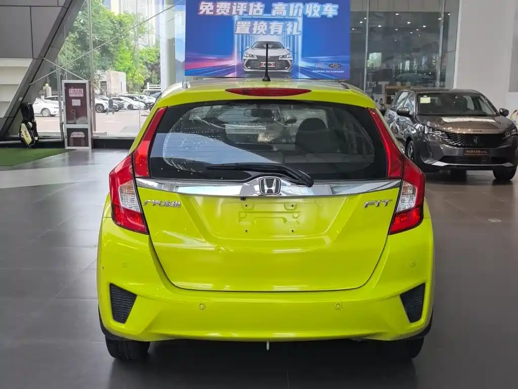 Honda Fit 2016