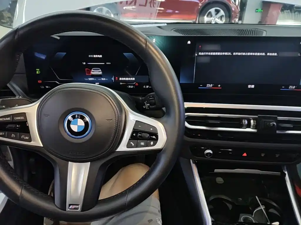 BMW i3 2023 — фото 10