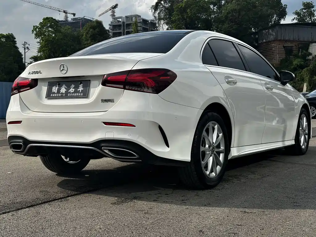 Mercedes-Benz A-Class 2022 — фото 16