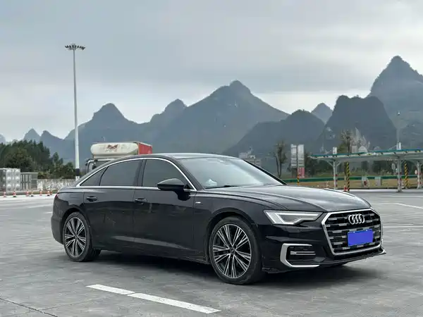 Audi A6L 2022