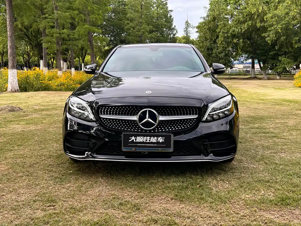 Mercedes-Benz C-Class 2019 — фото 2