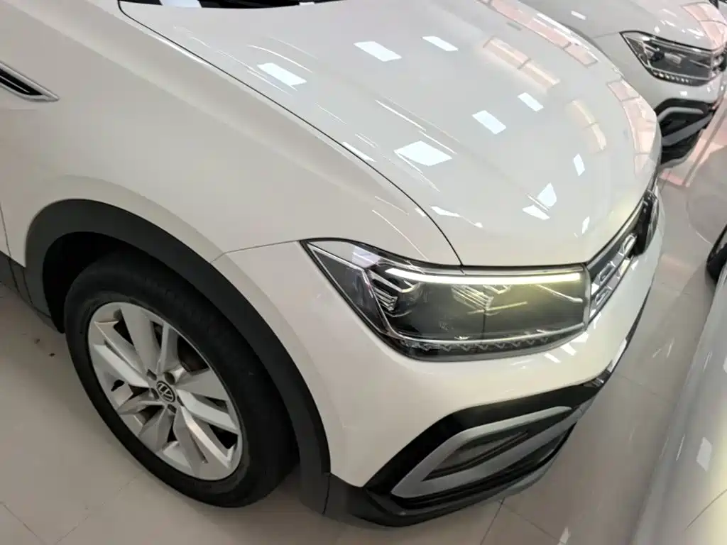 Volkswagen T-Cross 2021