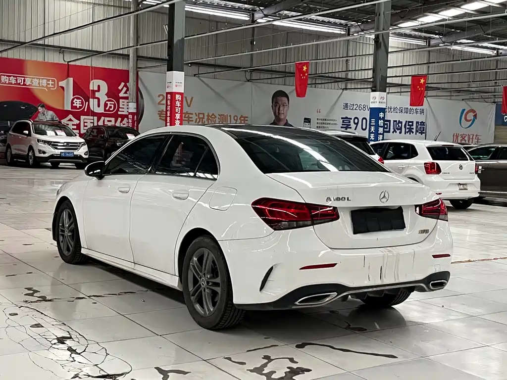 Mercedes-Benz A-Class 2022 — фото 15