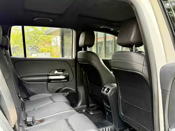 Mercedes-Benz GLB 2022