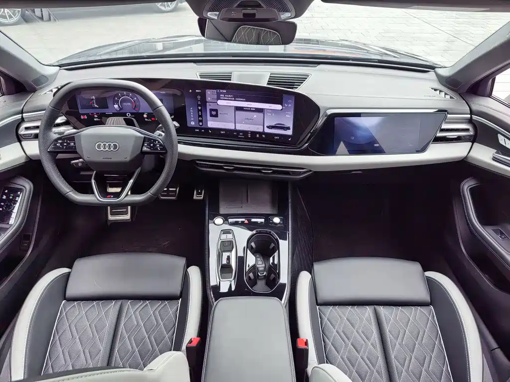 Audi A5L 2025 — фото 18