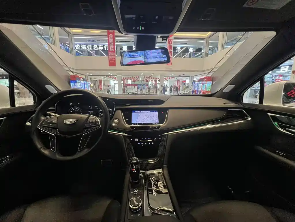 Cadillac XT5 2022 — фото 13