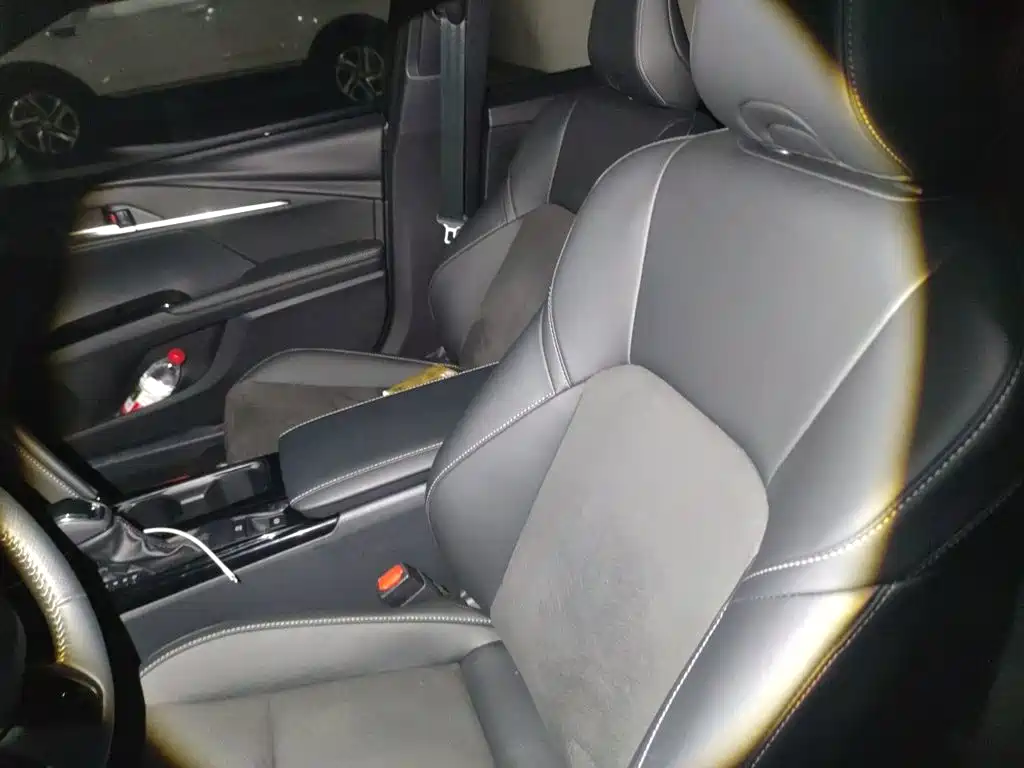 Toyota Camry 2024 — фото 16