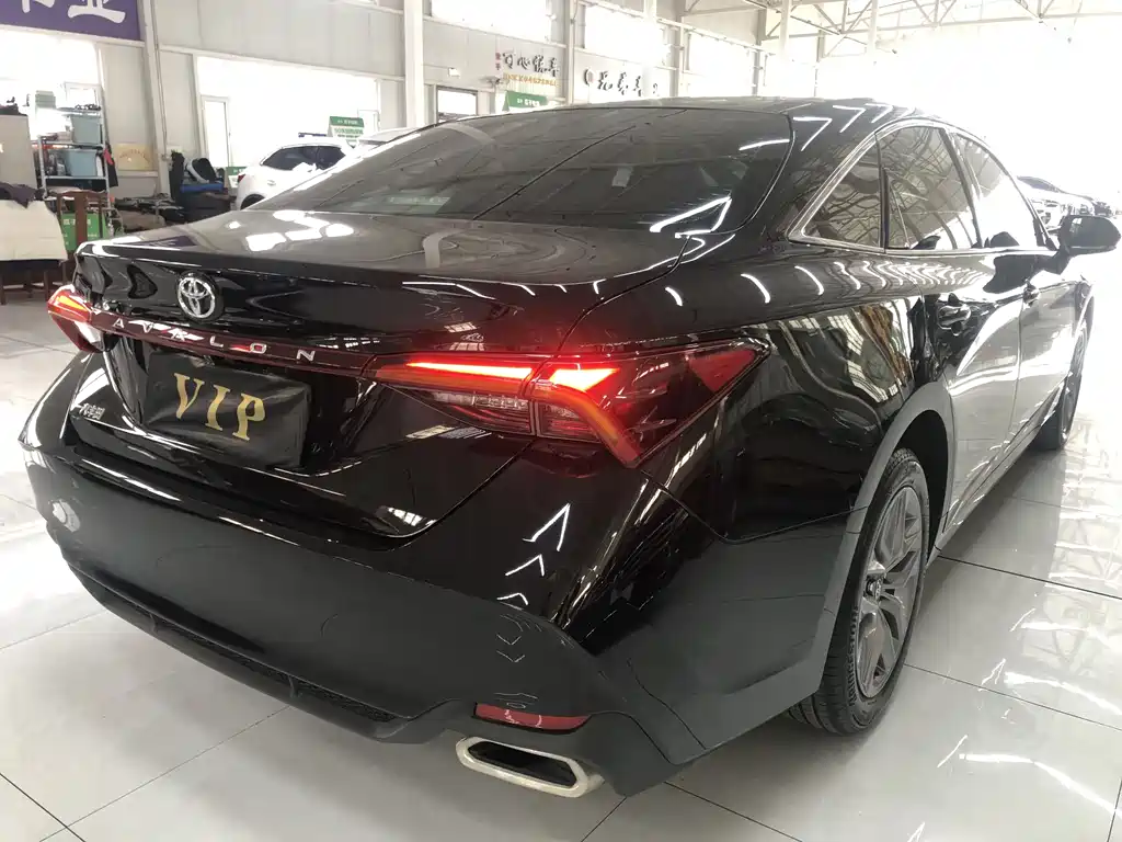 Toyota Avalon 2020 — фото 7