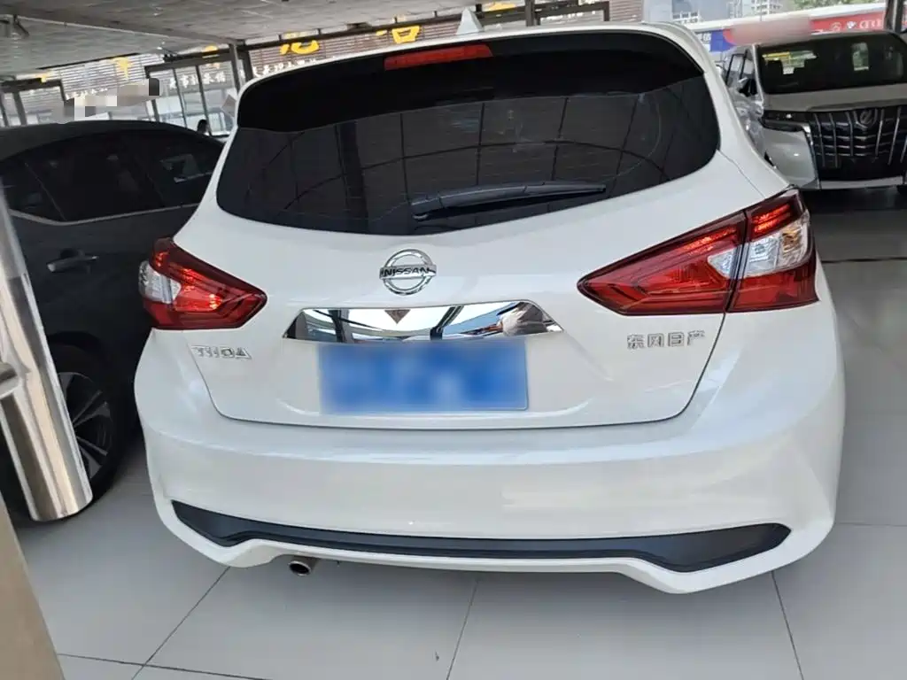 Nissan Tiida 2023
