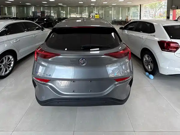 Buick Velite 6 2020