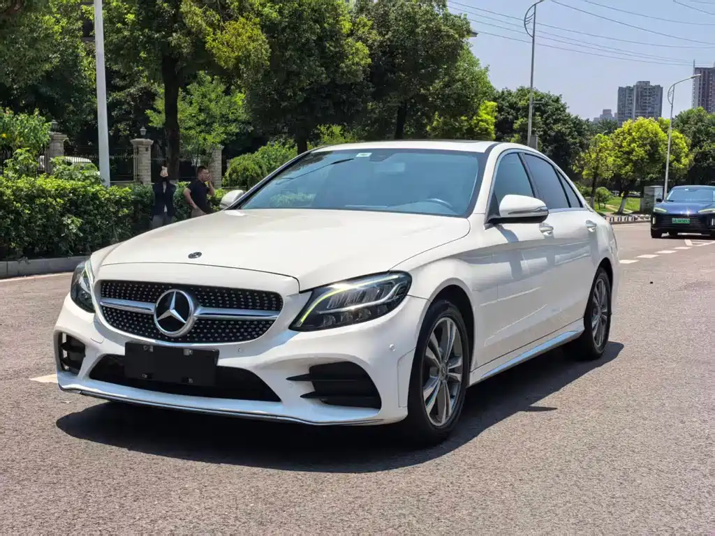Mercedes-Benz C-Class 2019