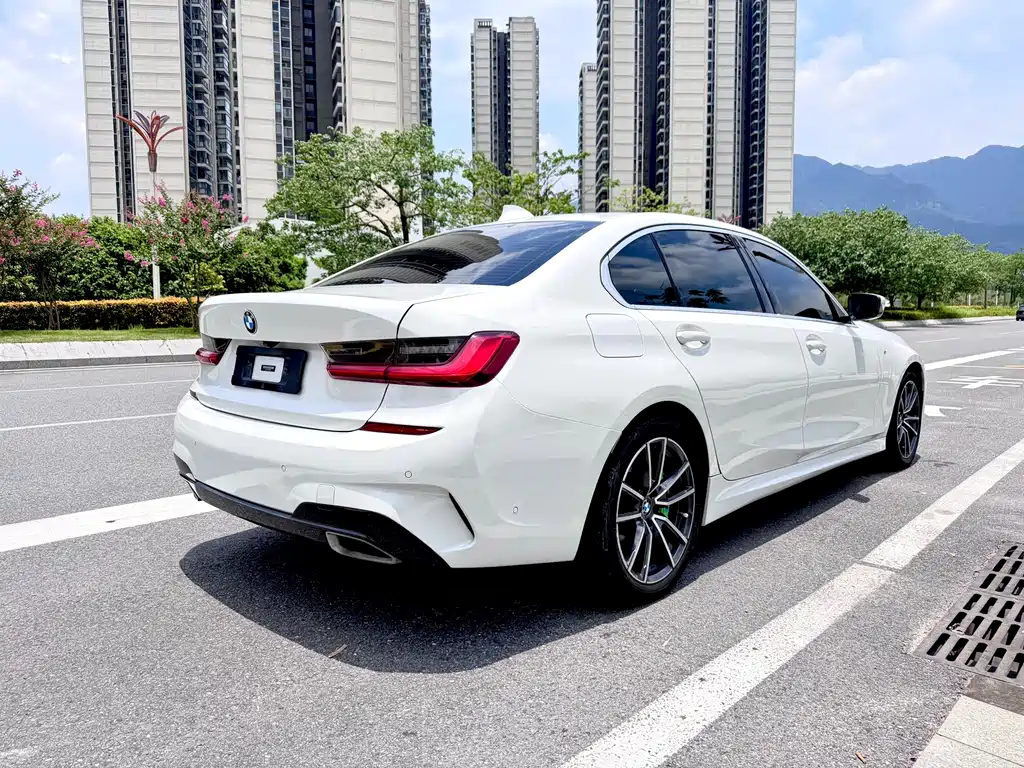 BMW 3 Series 2020