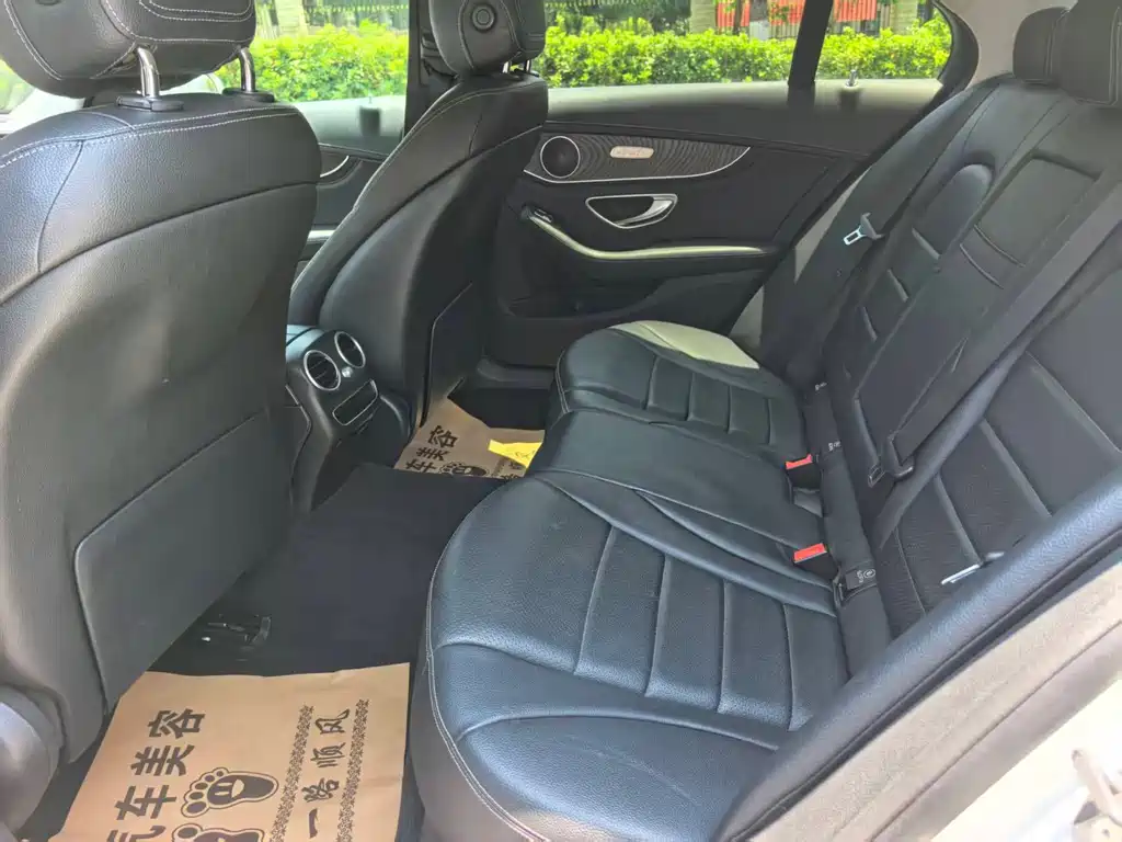 Mercedes-Benz C-Class 2019