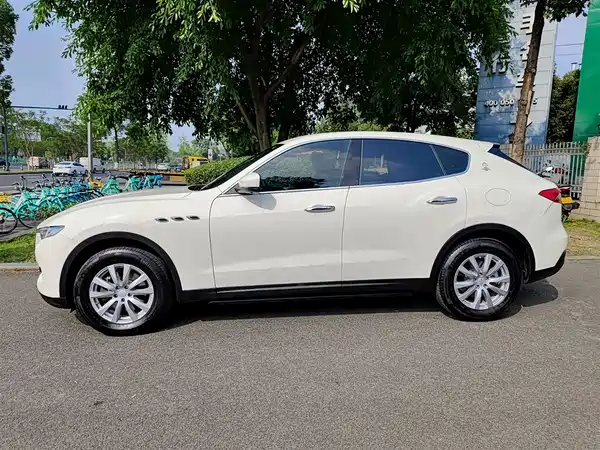 Maserati Levante 2018