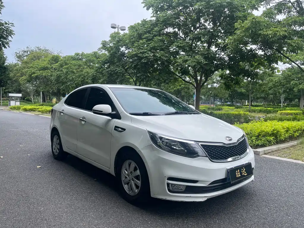 Kia K2 2015
