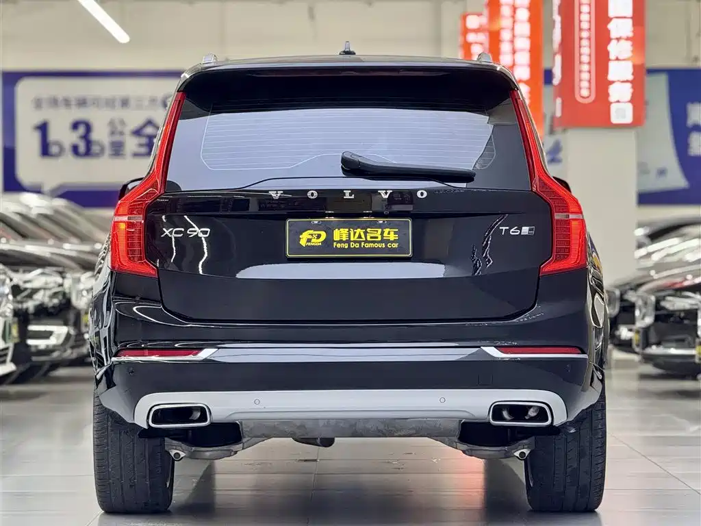 Volvo XC90 2019 — фото 16