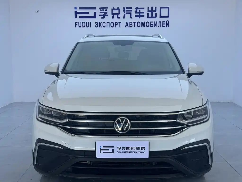 Volkswagen Tiguan L 2022