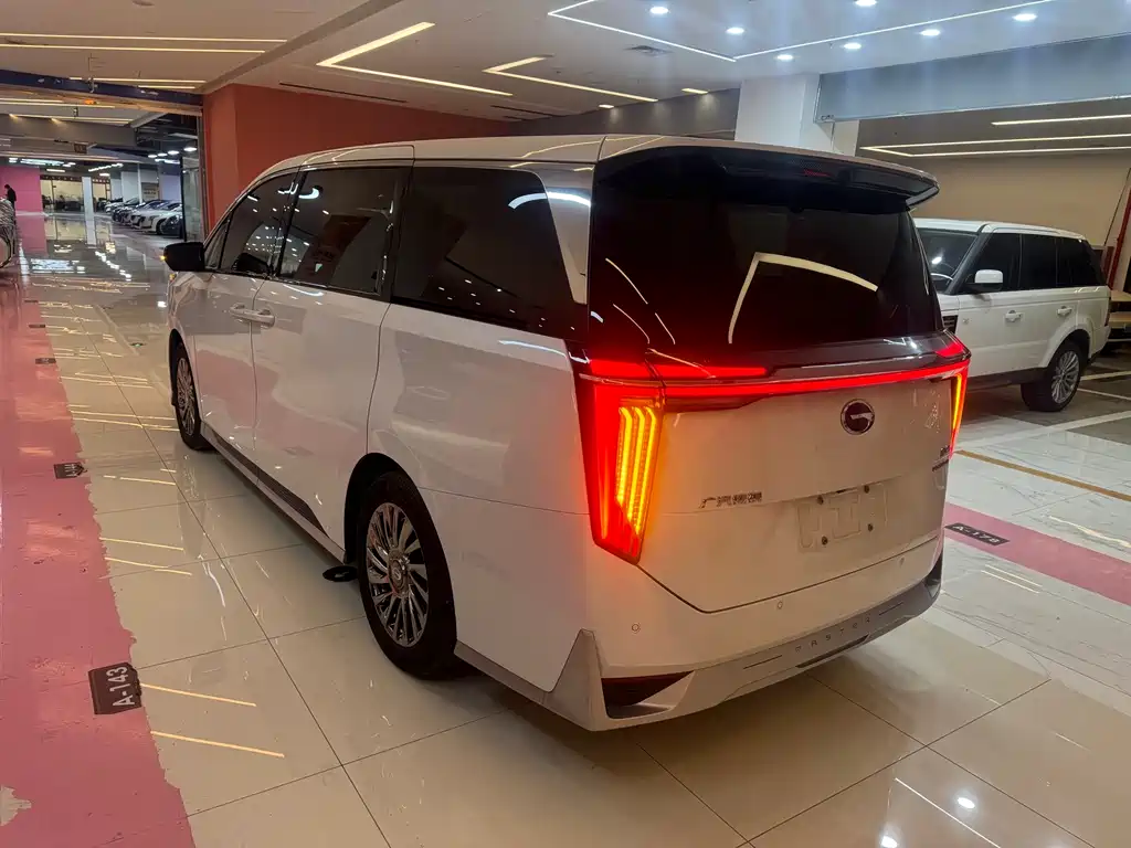 GAC Motor Trumpchi M8 2024 — фото 14