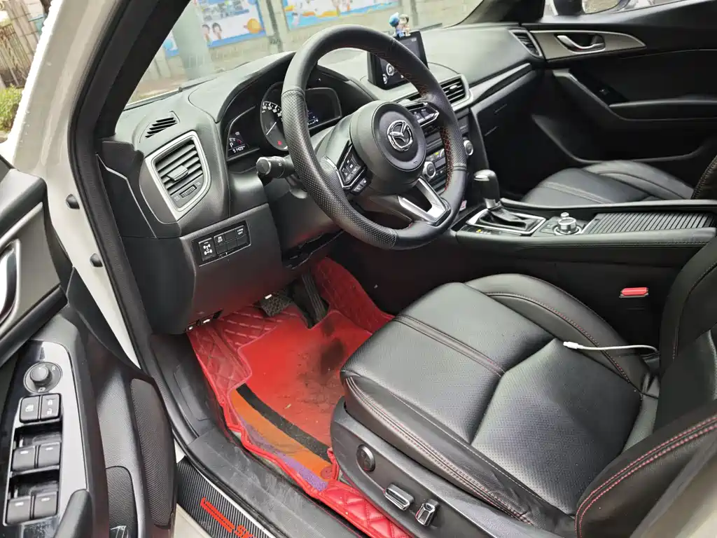 Mazda 3 Axela 2017