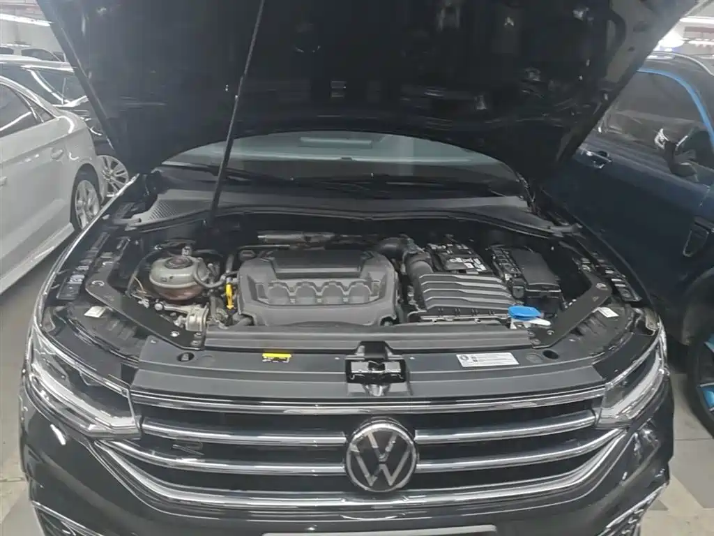 Volkswagen Tiguan L 2025 — фото 20