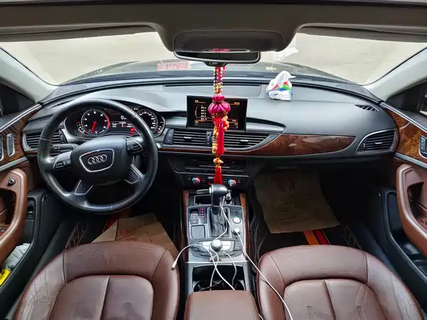 Audi A6L 2014