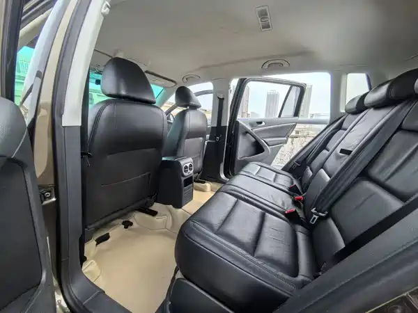 Volkswagen Tiguan 2014