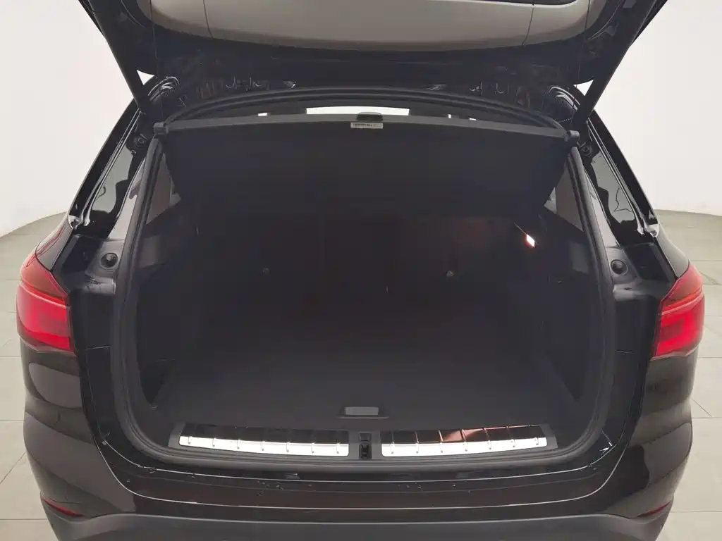 BMW X1 2018 — фото 16