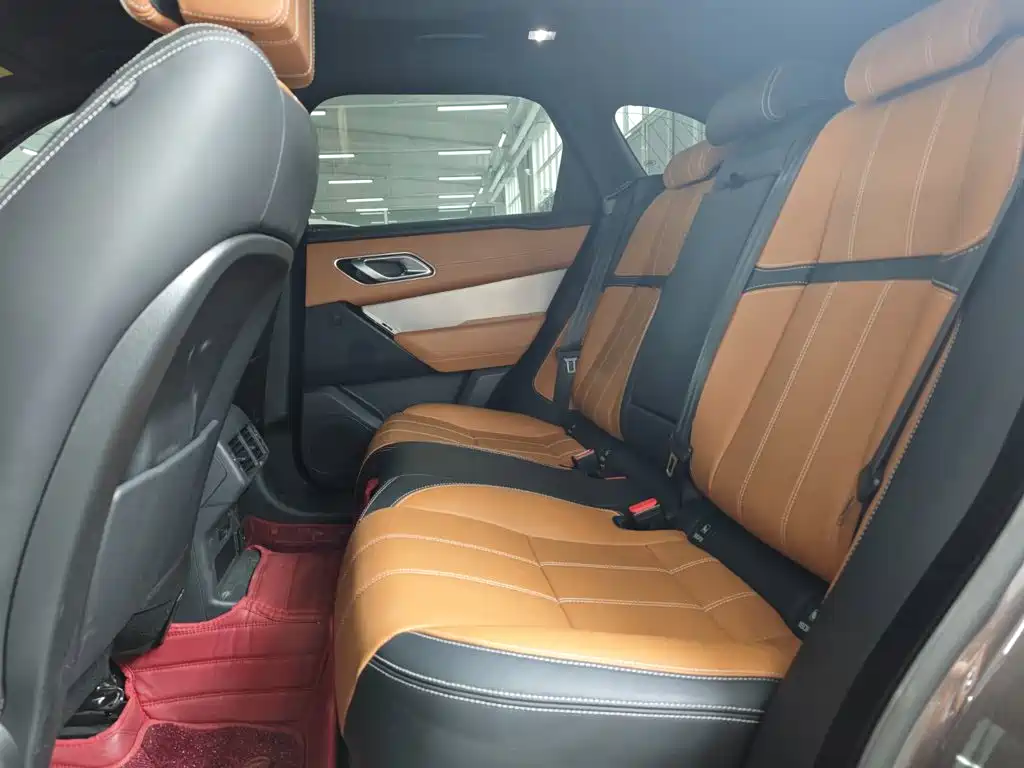 Land Rover Range Rover Velar 2022 — фото 12