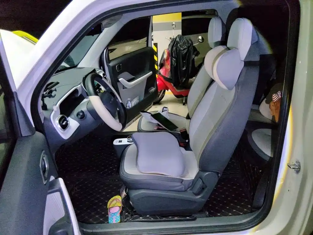 Geely Galaxy Panda 2024 — фото 16