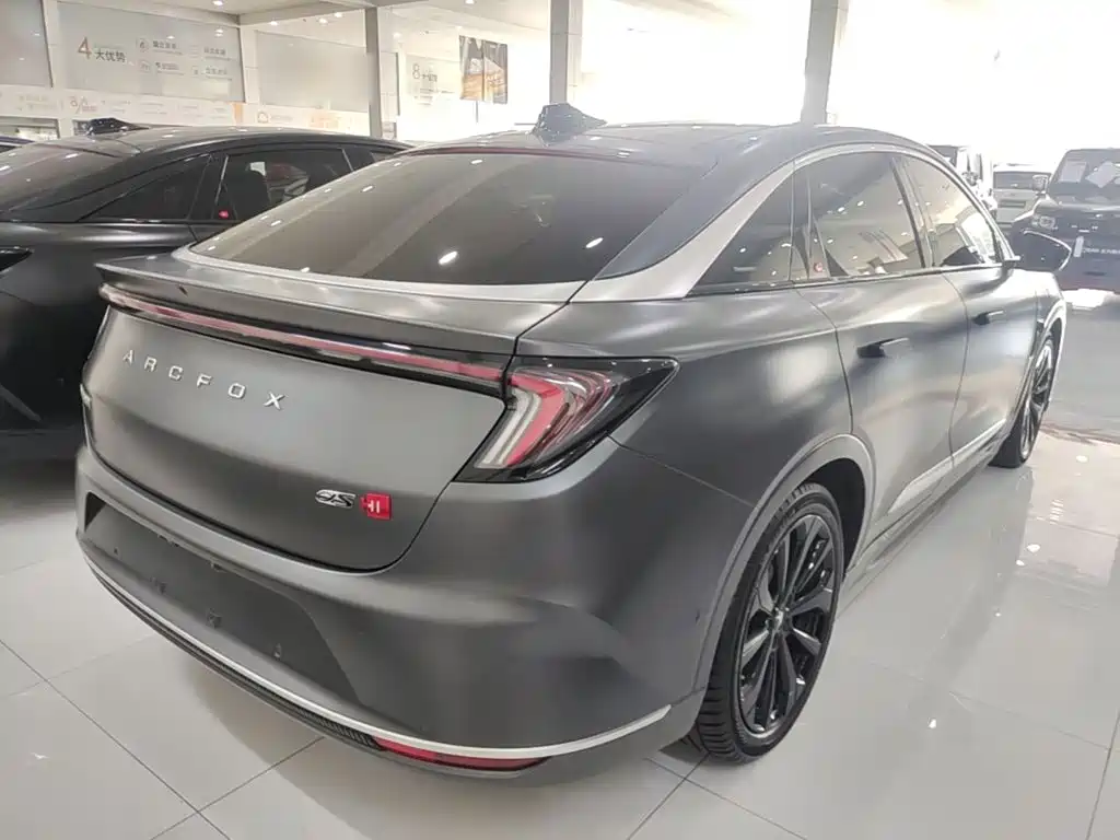 ARCFOX Alpha S 2023