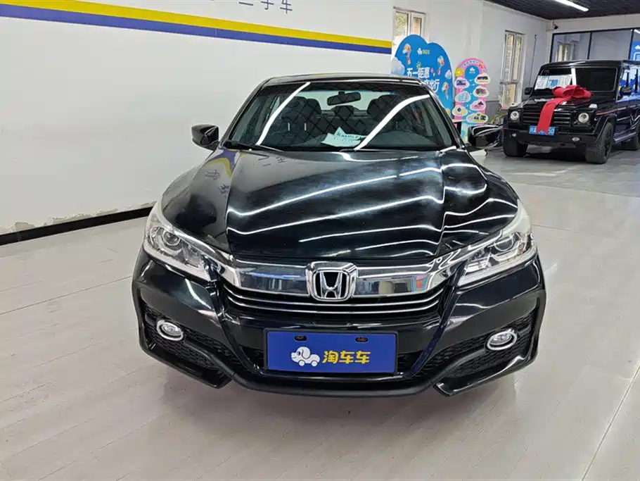 Honda Accord 2016 — фото 2