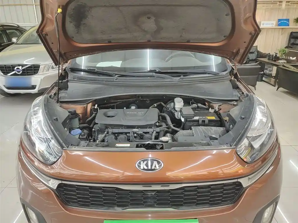 Kia KX3 2016 — фото 20