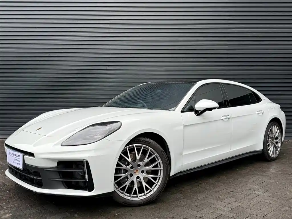 Porsche Panamera 2025 — фото 18