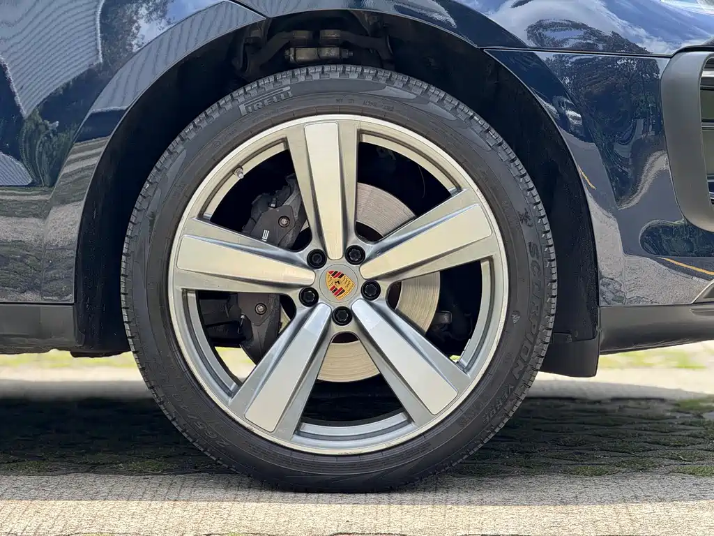 Porsche Macan 2022 — фото 8