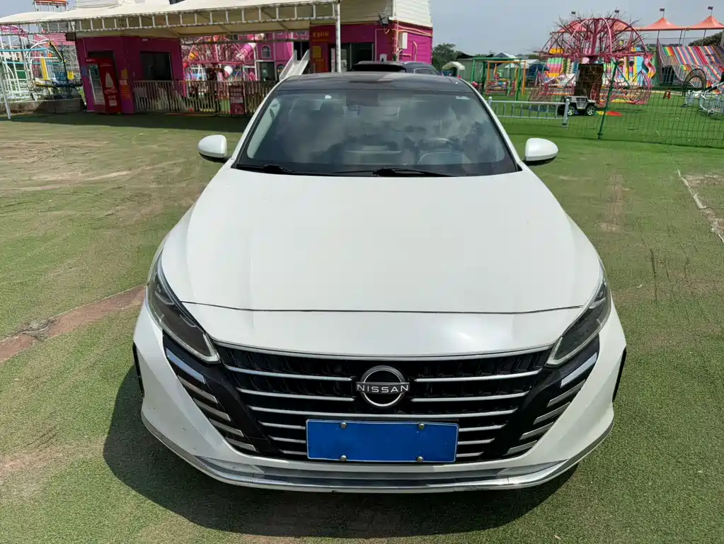 Nissan Teana 2023