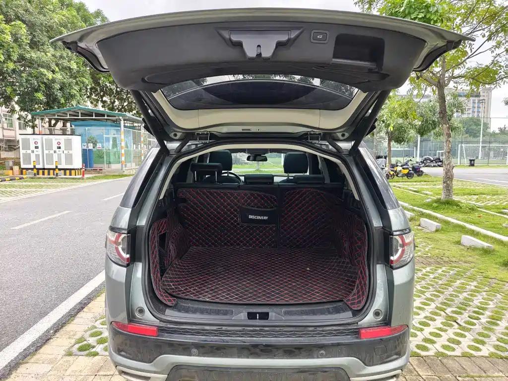 Land Rover Discovery Sport 2020 — фото 17