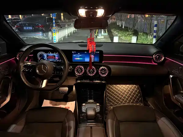 Mercedes-Benz A-Class 2023