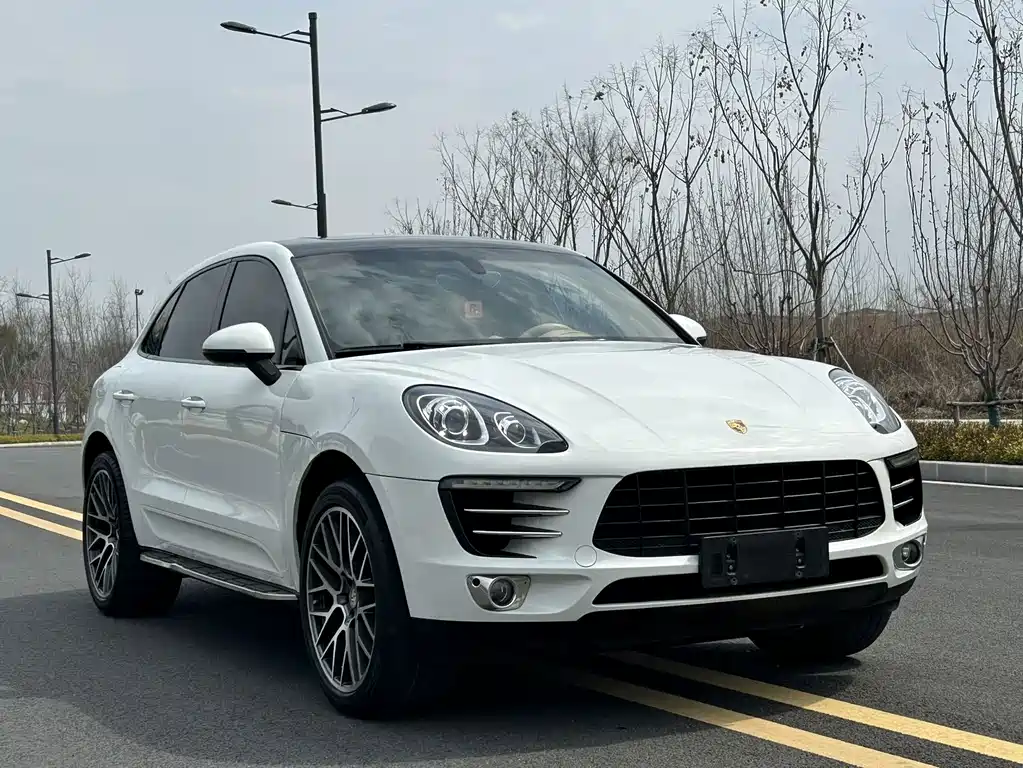 Porsche Macan 2016 — фото 1
