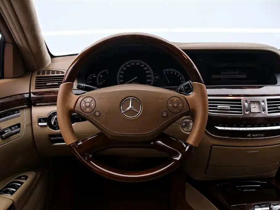 Mercedes-Benz S-Class 2012 — фото 6