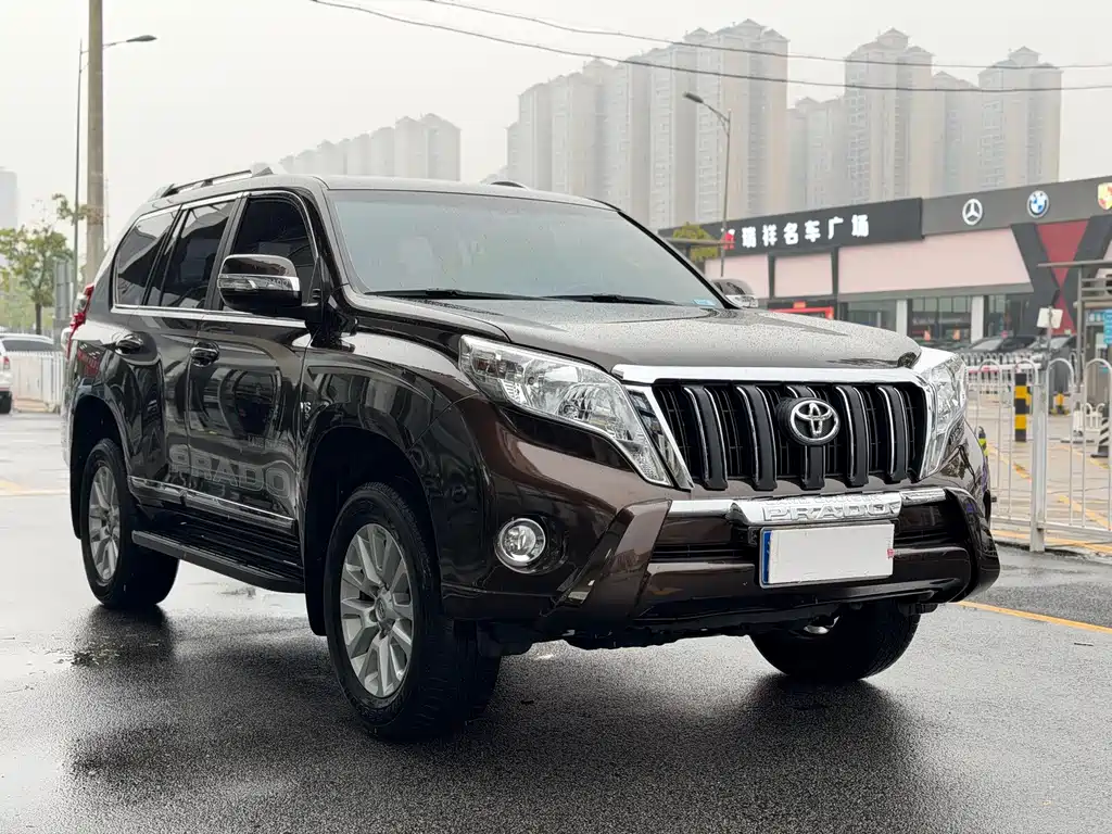 Toyota Prado 2018 — фото 3