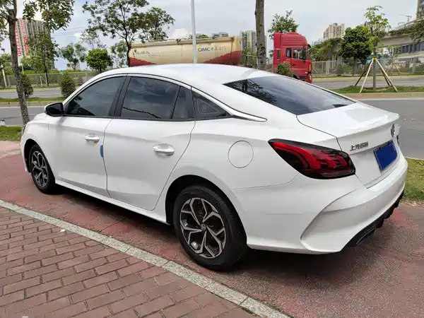 MG MG5 2024
