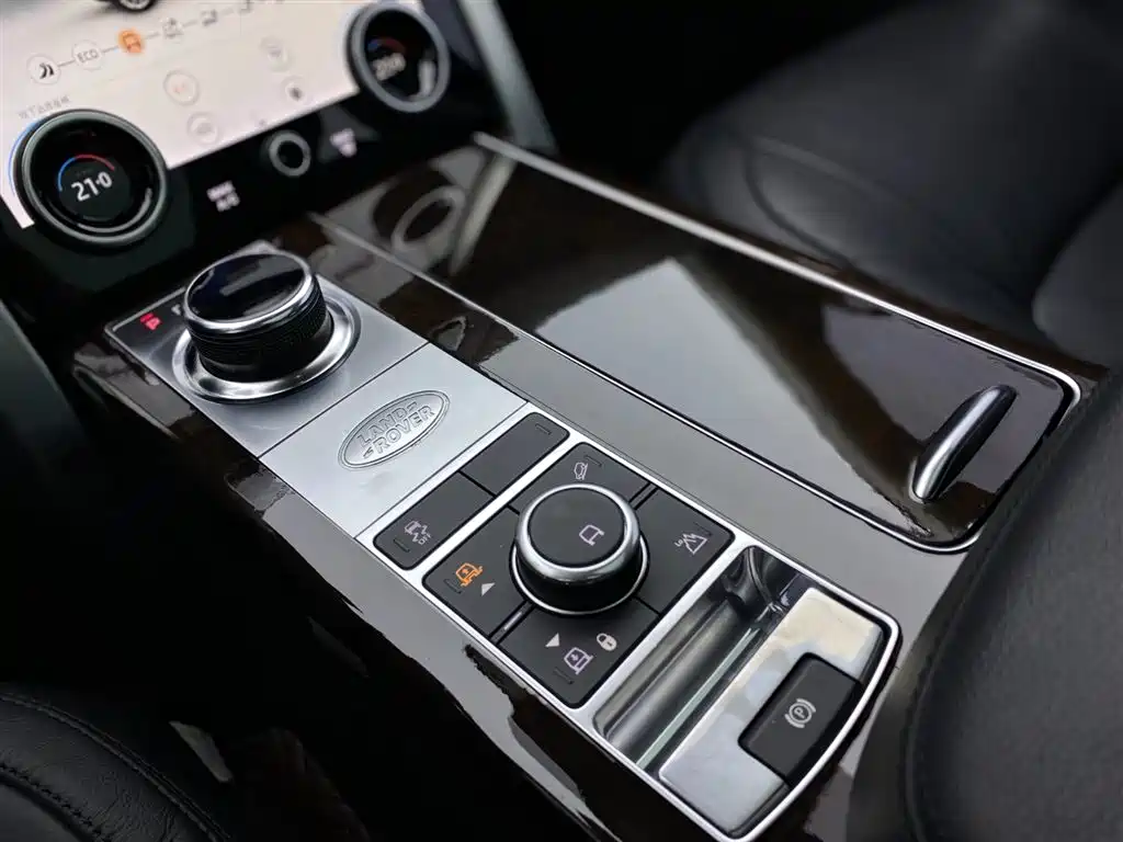 Land Rover Range Rover 2020 — фото 20