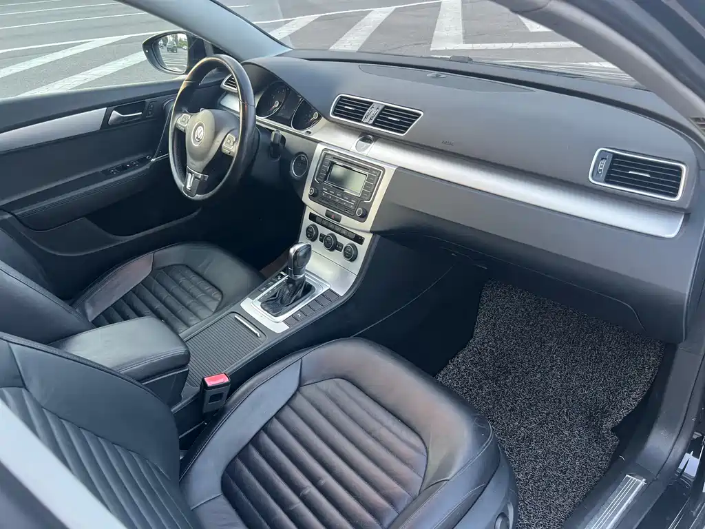 Volkswagen Magotan 2016