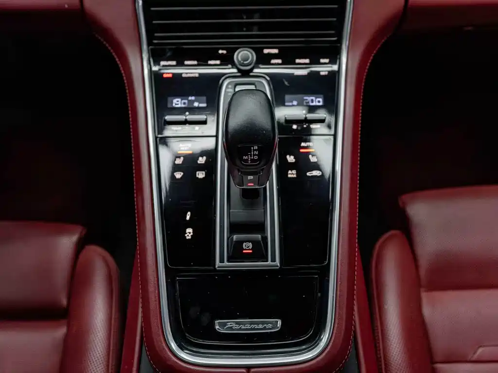 Porsche Panamera 2022 — фото 13