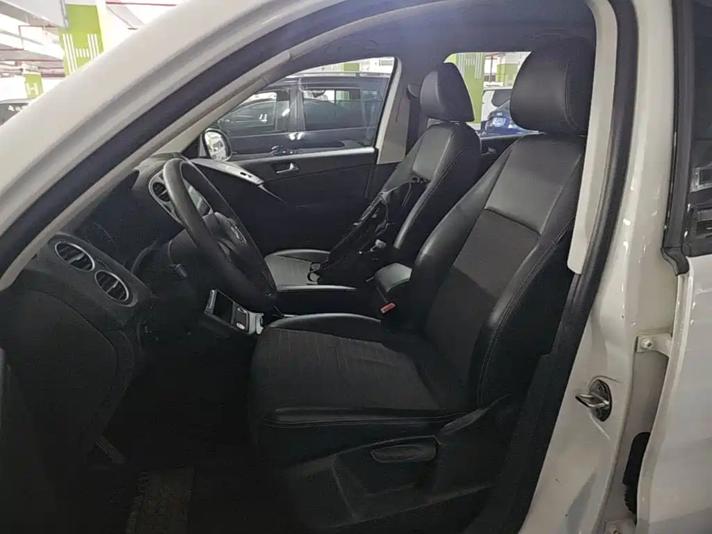 Volkswagen Tiguan 2019 — фото 15