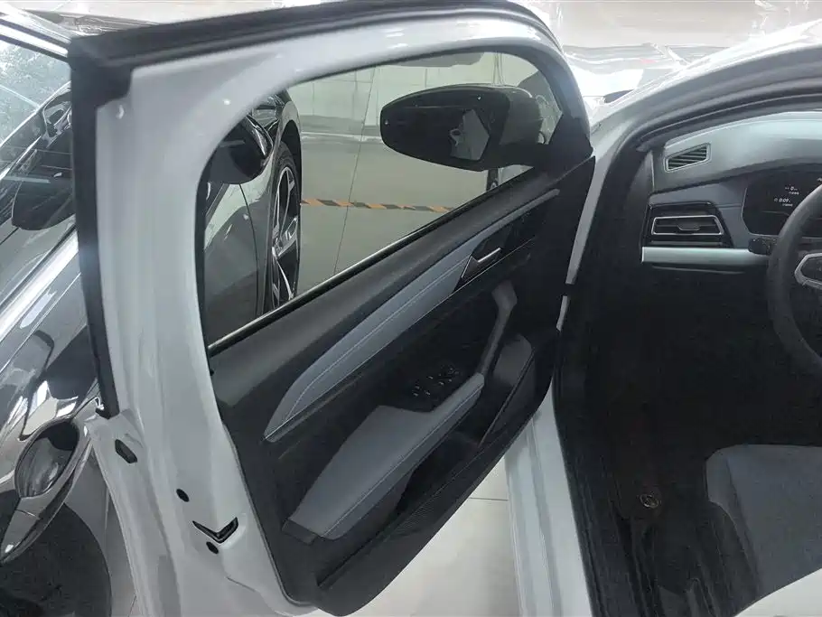 Volkswagen Lavida 2025