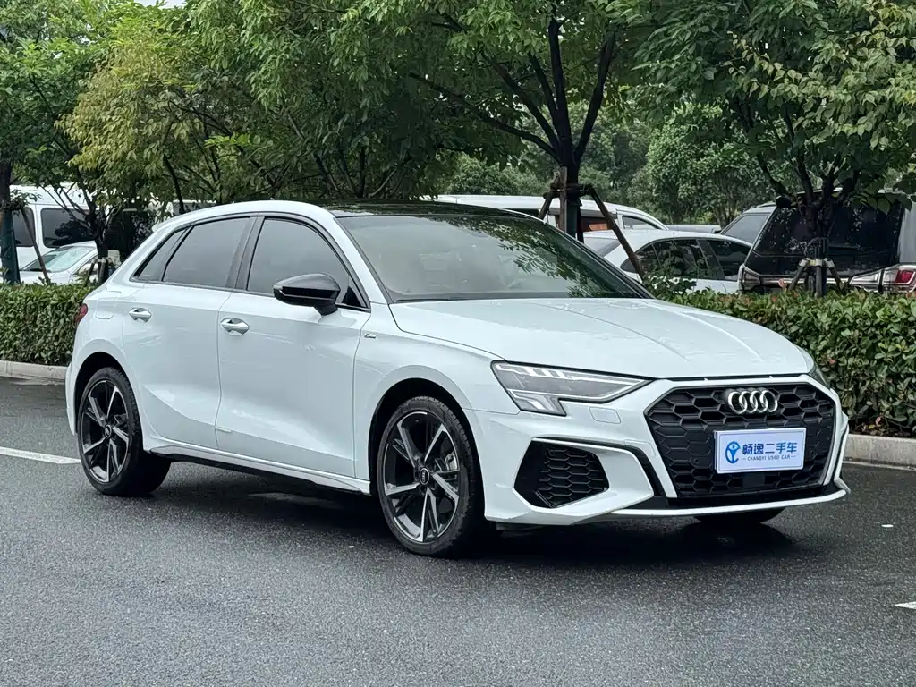 Audi A3 2023 — фото 19