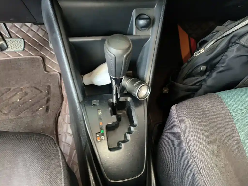 Toyota Yaris L 2020